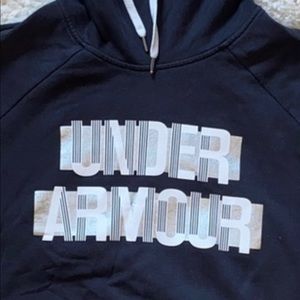 UA Under Armour Hooded Sweatshirt Size M